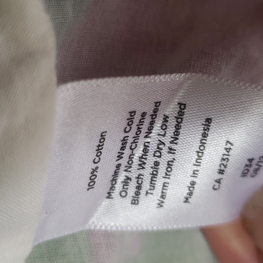 Talbots Sleeveless Blouse with button up back - Picture 10 of 10